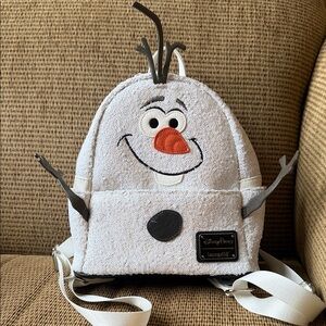 Loungefly Frozen Olaf Backpack